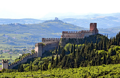 索阿維產區（Soave）