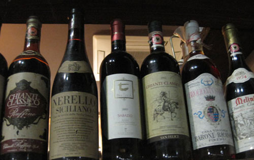 Chianti Classico統(tǒng)一中文譯名為古典基安蒂