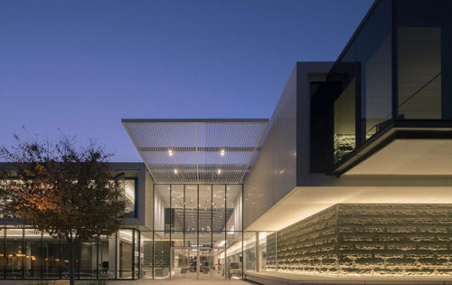 美國最大的葡萄酒企業—嘉露酒莊