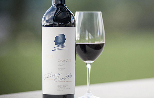 作品一號葡萄酒（Opus One）